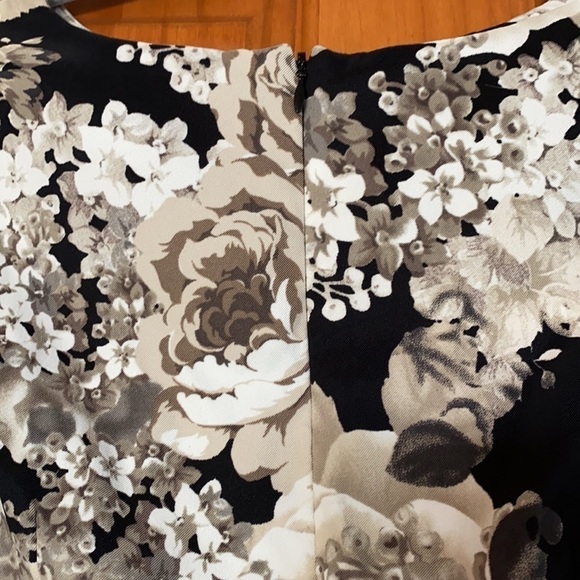 Floral Dress - Picture 2 of 3